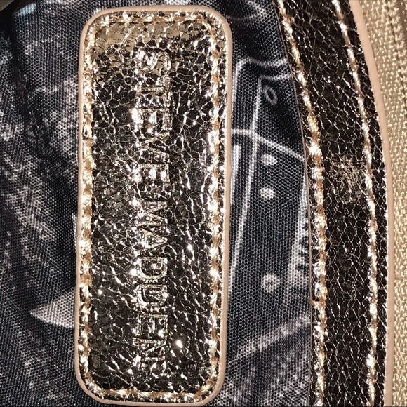 Steve Madden Gold Rose Gold Top Handle Front Clasp Partial Mini Crossbody - Picture 6 of 12